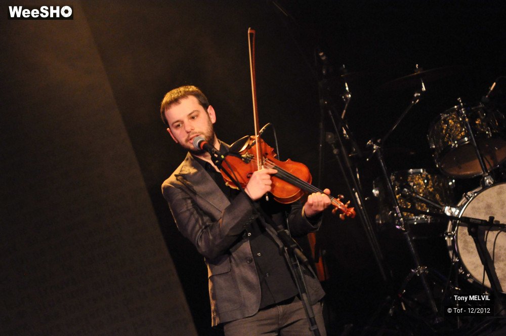 1/19 photos du spectacle Tony Melvil