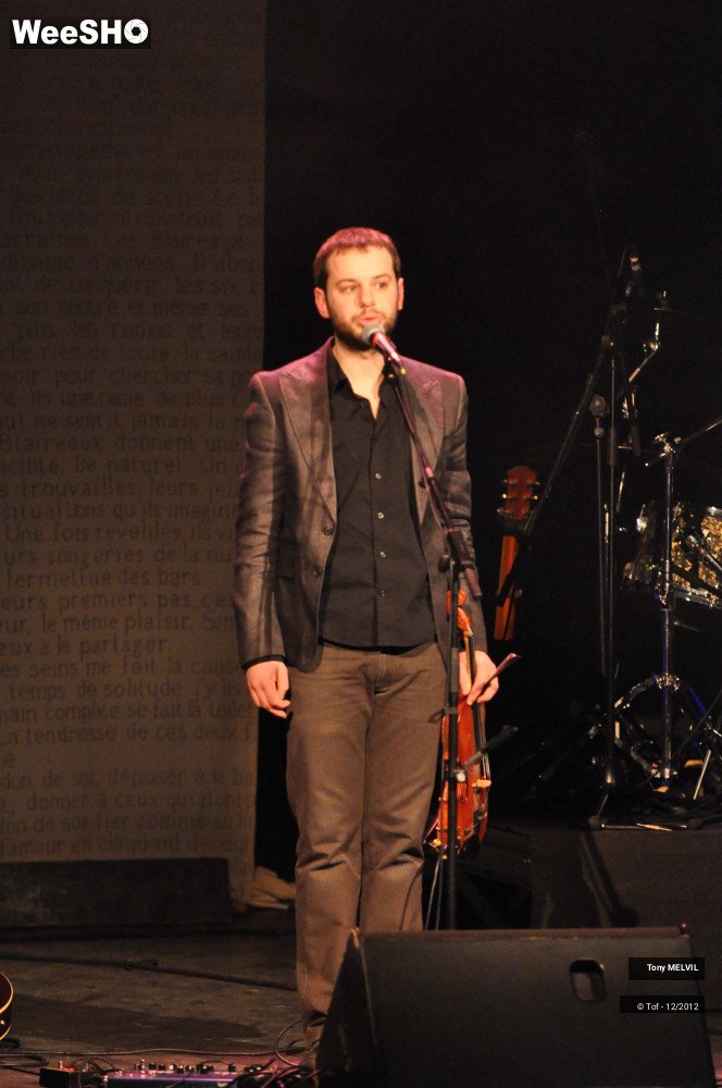 15/19 photos du spectacle Tony Melvil