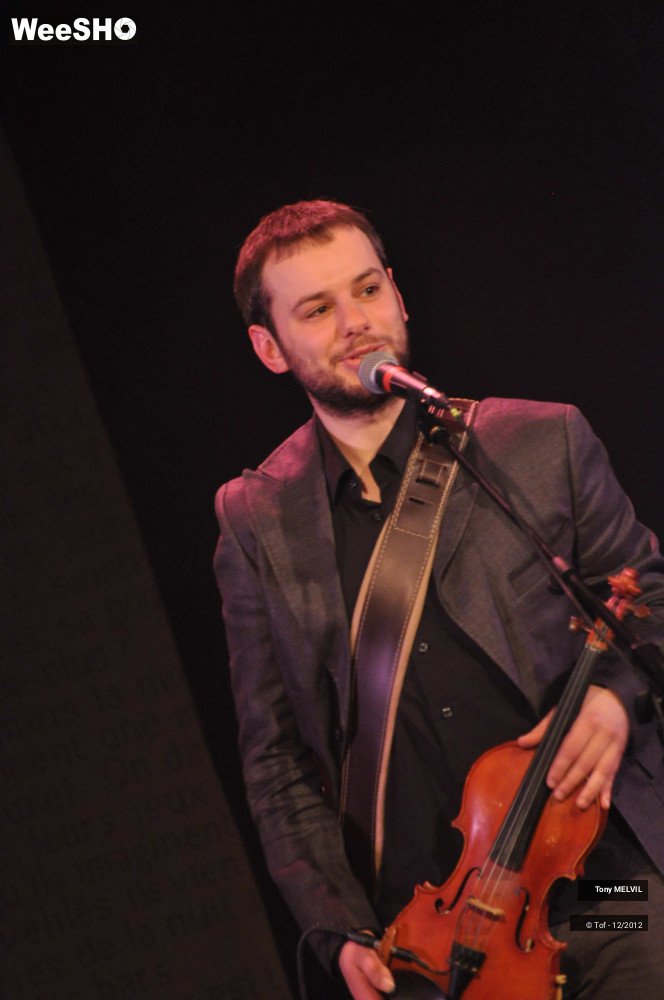 16/19 photos du spectacle Tony Melvil