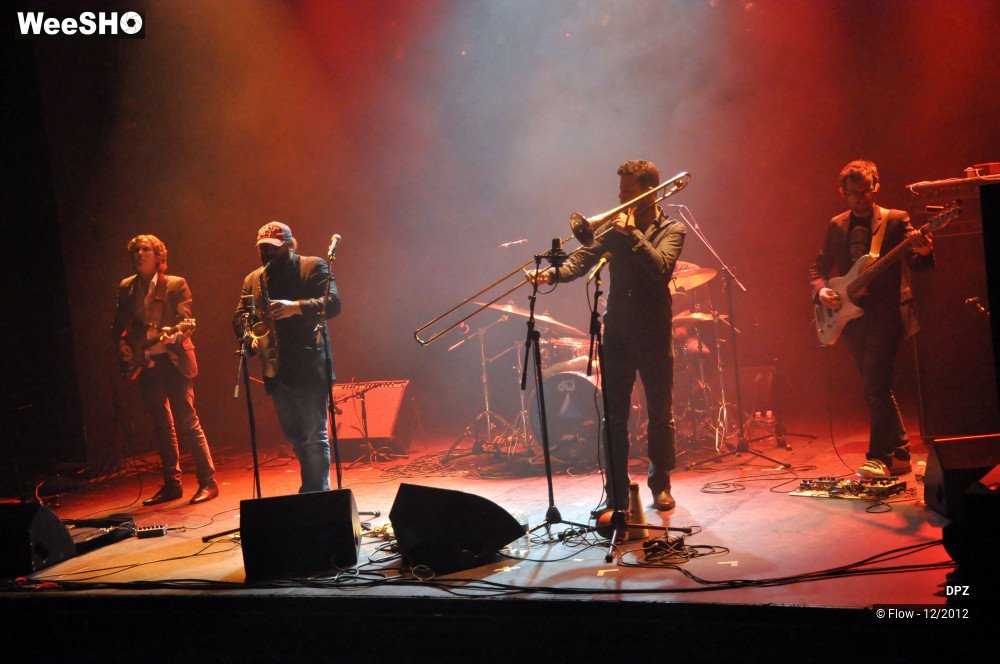 24/36 photos du spectacle DPZ