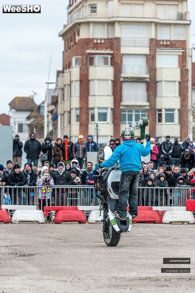 15/20 photos du spectacle Stunt Show