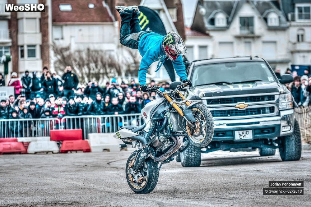16/20 photos du spectacle Stunt Show