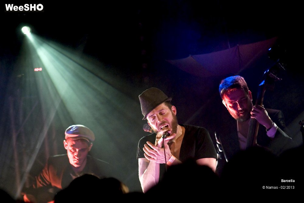 12/39 photos du spectacle Barcella