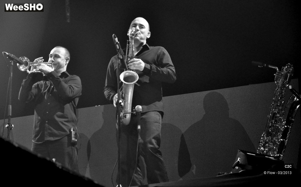 2/32 photos du spectacle C2C N&B