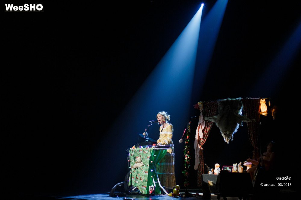 15/35 photos du spectacle Giedré