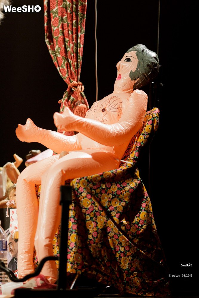 22/35 photos du spectacle Giedré