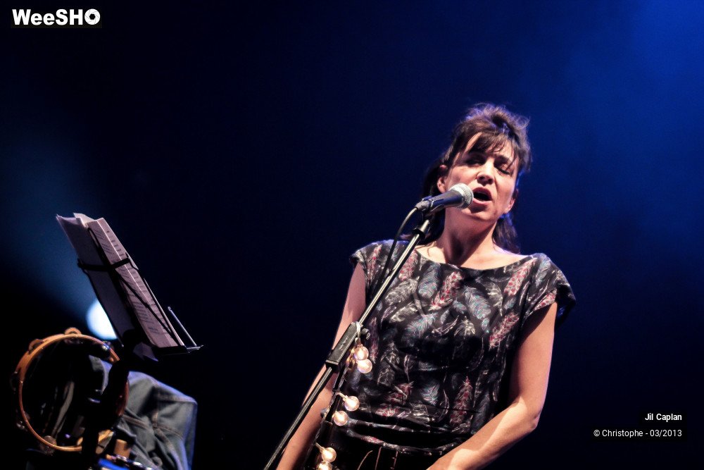 10/44 photos du spectacle Jil Caplan