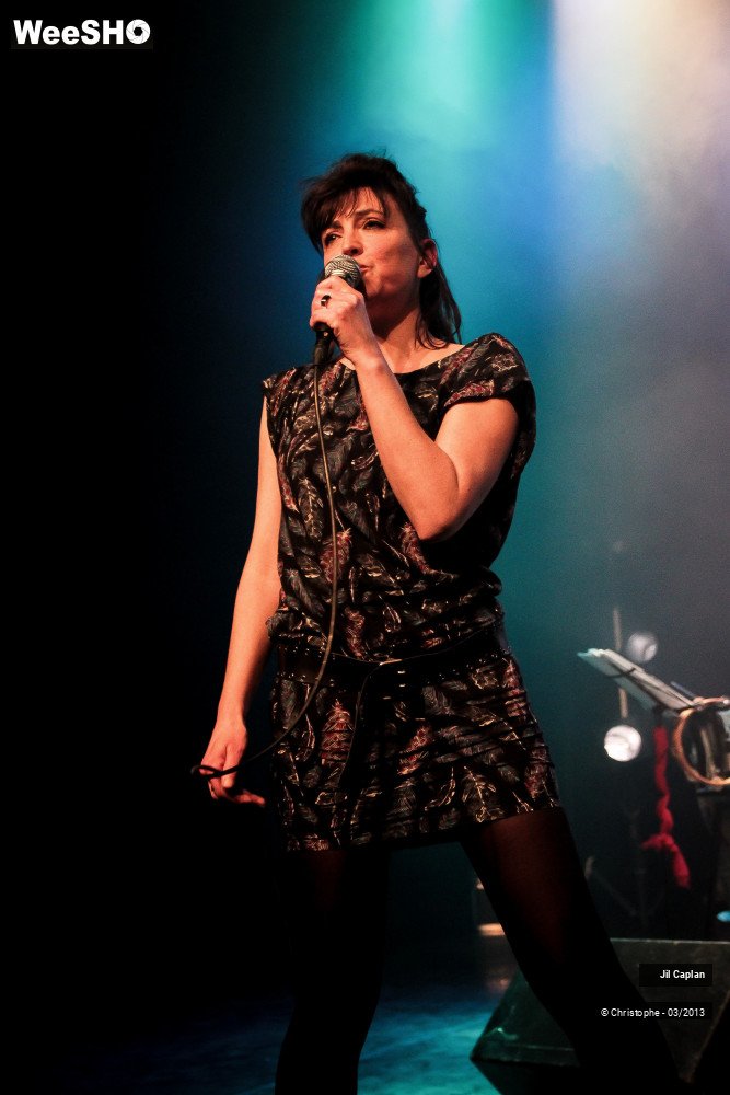 20/44 photos du spectacle Jil Caplan