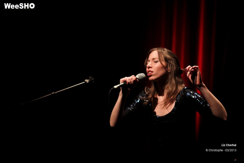 7/41 photos du spectacle Liz Cherhal