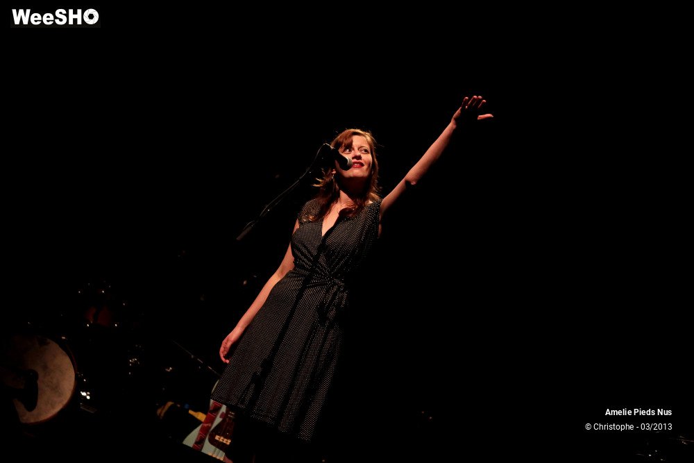 15/47 photos du spectacle Amelie Pieds Nus