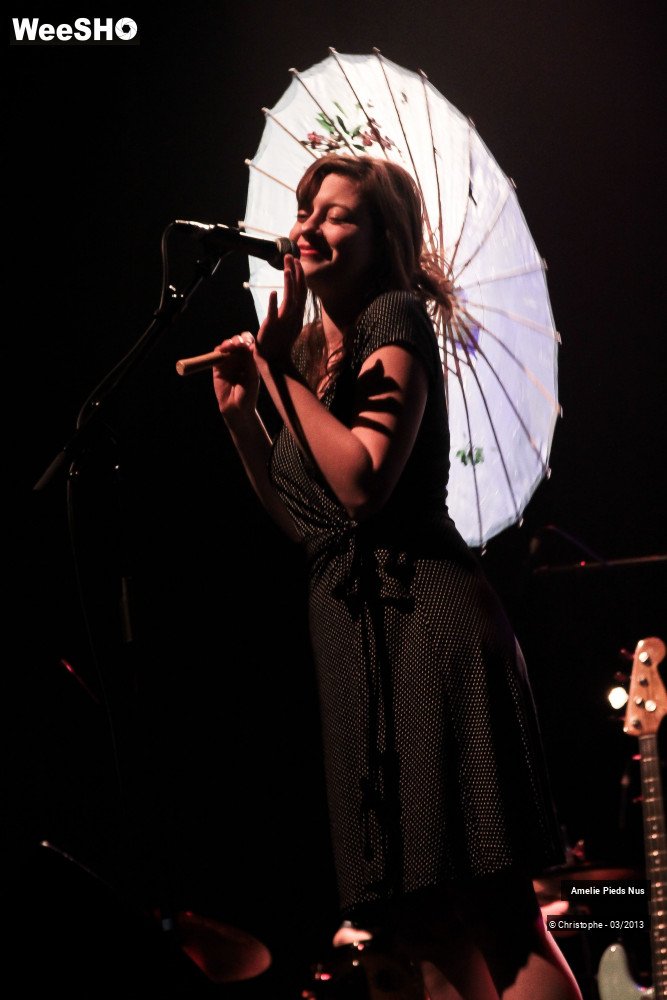 37/47 photos du spectacle Amelie Pieds Nus