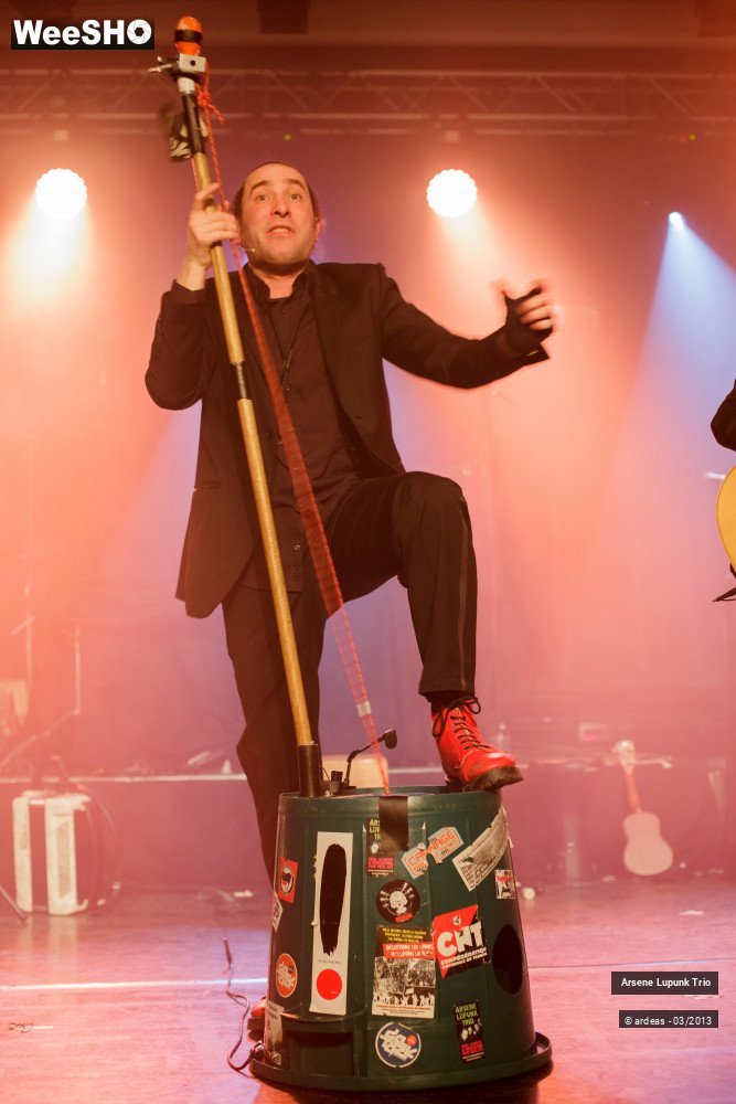 26/33 photos du spectacle Arsene Lupunk Trio