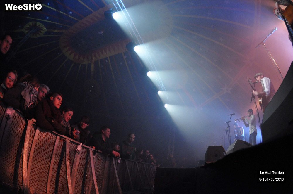 12/37 photos du spectacle Le Vrai Terrien