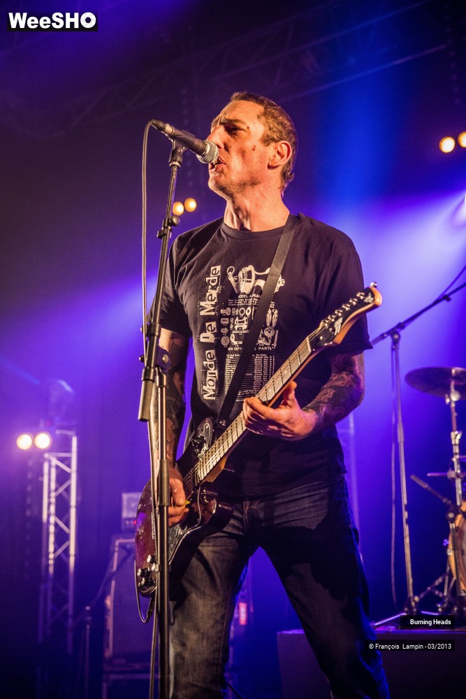 36/39 photos du spectacle Burning Heads