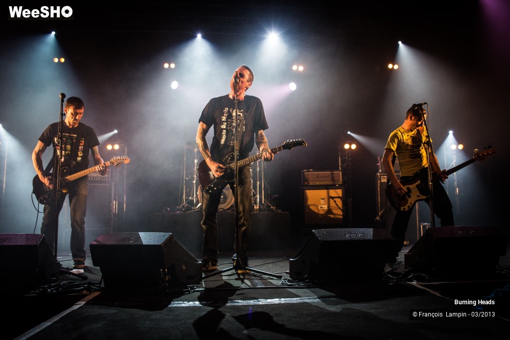 38/39 photos du spectacle Burning Heads