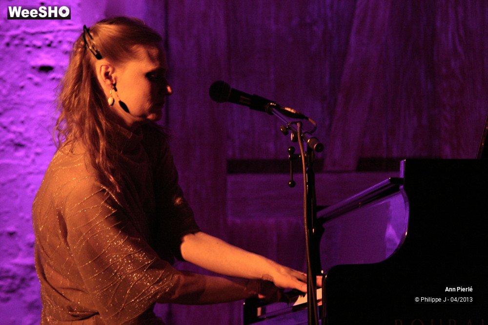 5/8 photos du spectacle Ann Pierlé