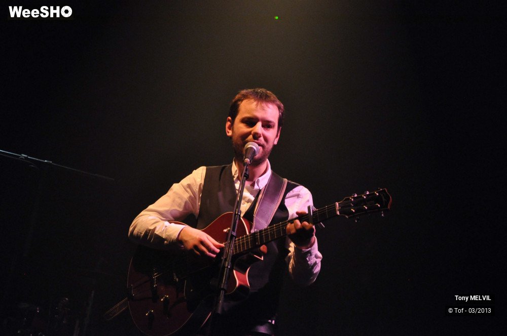 11/41 photos du spectacle Tony Melvil