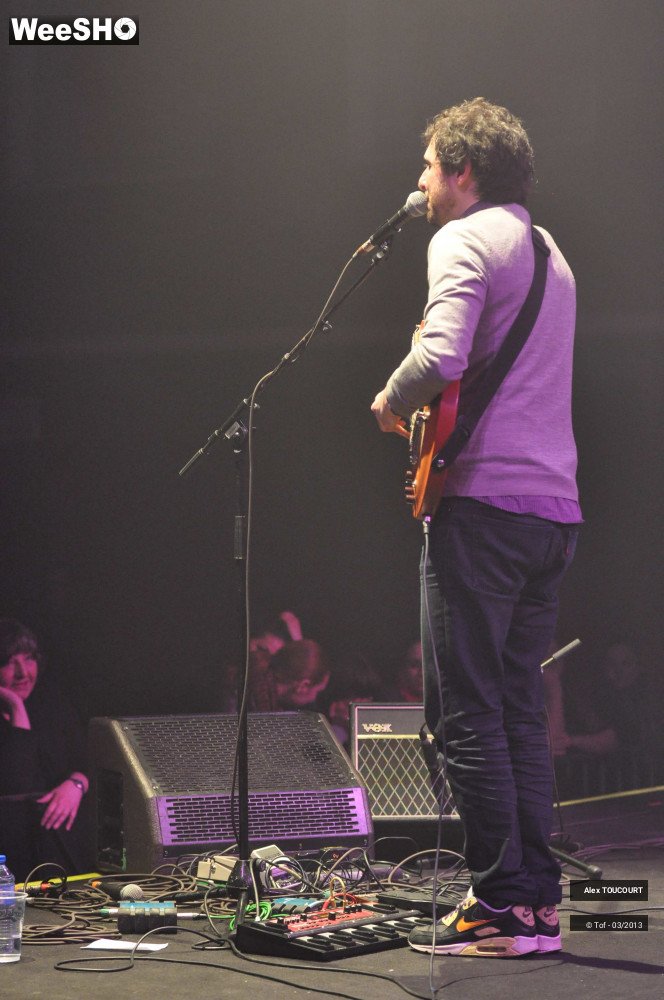 27/28 photos du spectacle Alex Toucourt