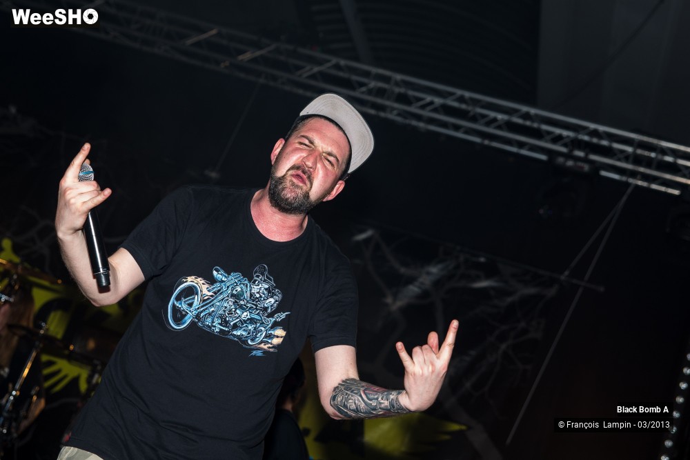 4/40 photos du spectacle Black Bomb A