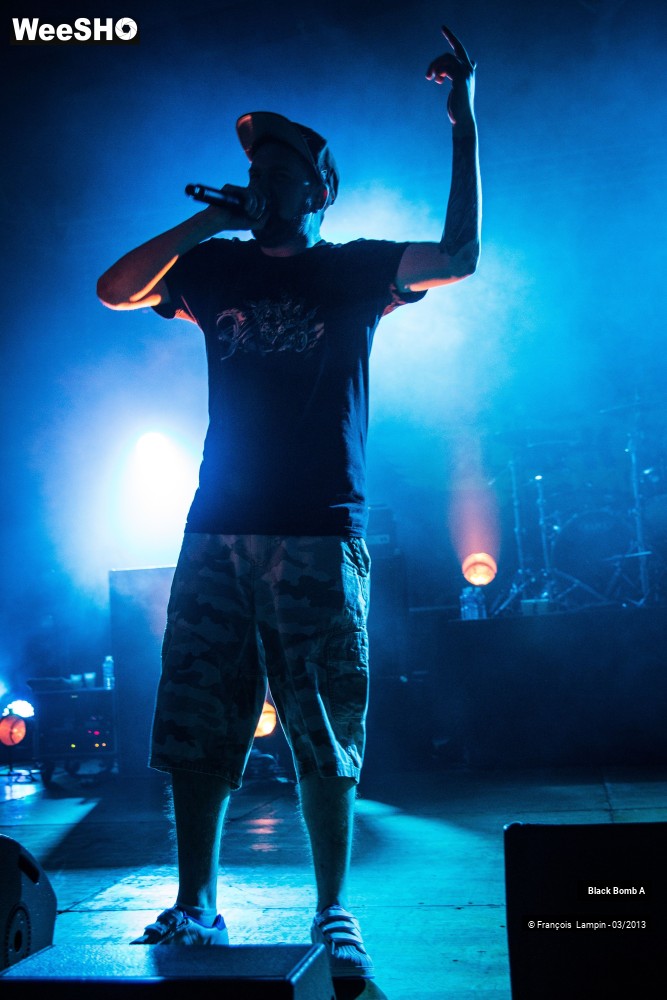 16/40 photos du spectacle Black Bomb A