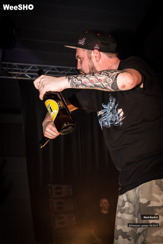 18/40 photos du spectacle Black Bomb A