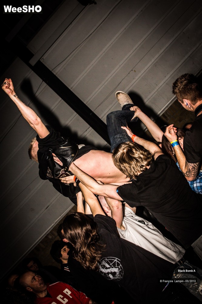 21/40 photos du spectacle Black Bomb A