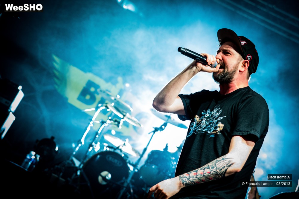 29/40 photos du spectacle Black Bomb A