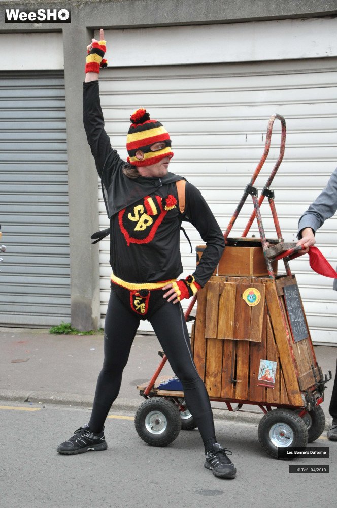 30/50 photos du spectacle Les Bonnets Duforme