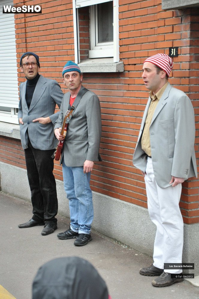 38/50 photos du spectacle Les Bonnets Duforme