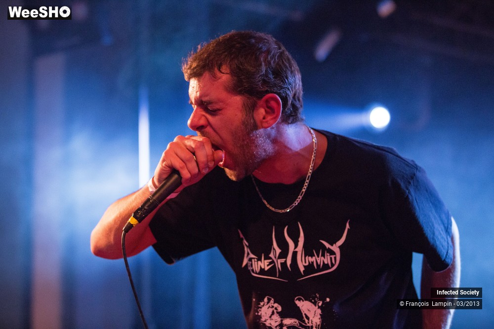 19/28 photos du spectacle Infected Society