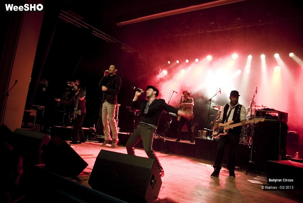 10/40 photos du spectacle Babylon Circus