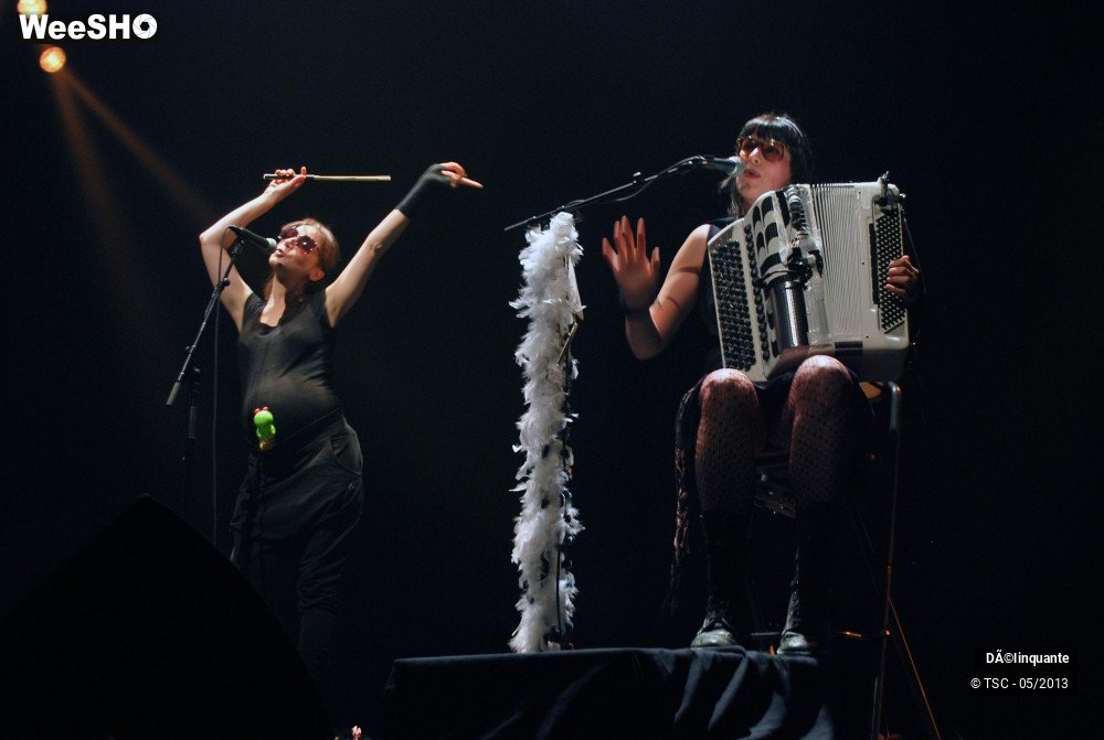 14/43 photos du spectacle Délinquante