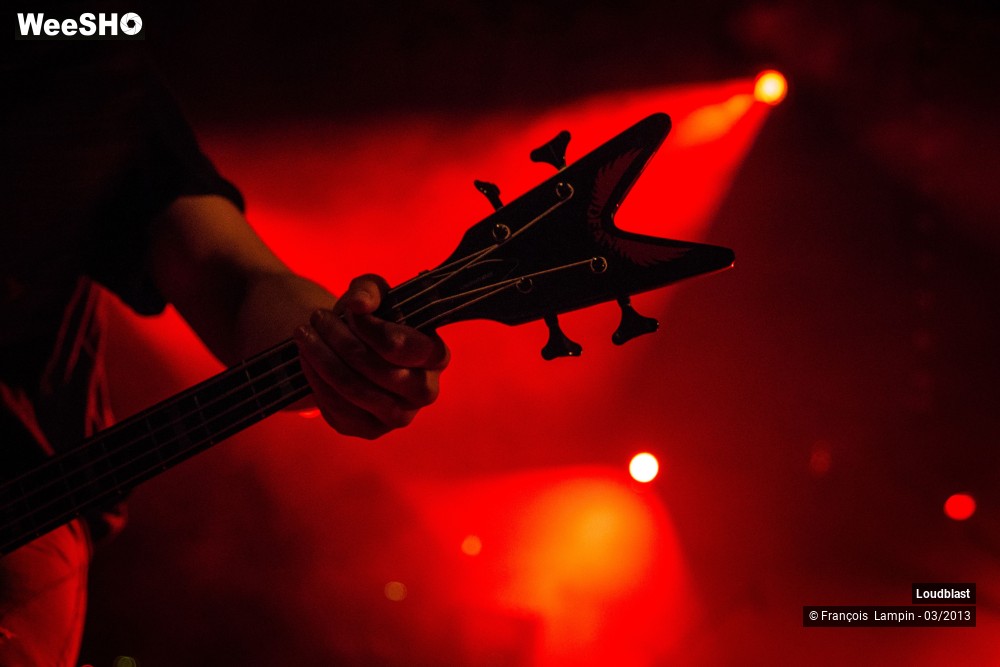 15/28 photos du spectacle Loudblast