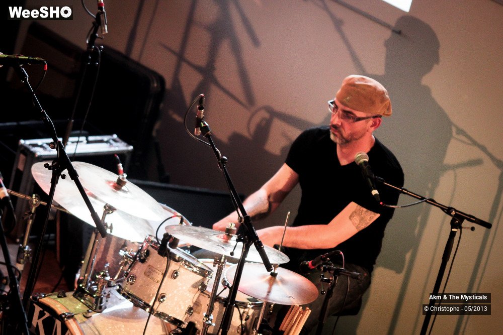 13/40 photos du spectacle Akm & The Mysticals