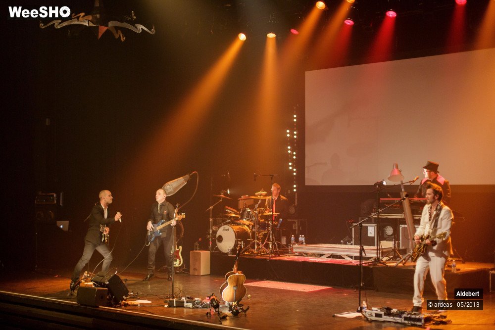 7/49 photos du spectacle Aldebert