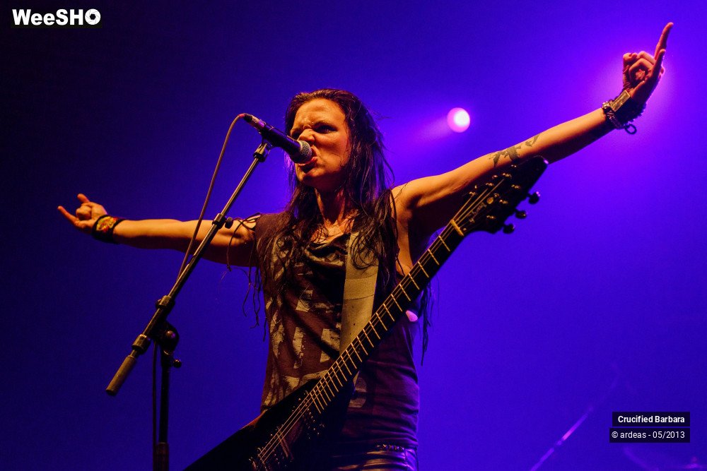 14/45 photos du spectacle Crucified Barbara