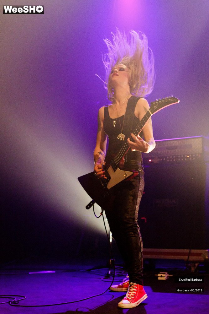 33/45 photos du spectacle Crucified Barbara