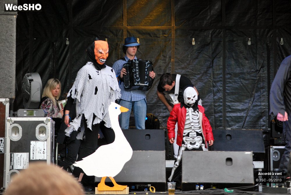 17/28 photos du spectacle Accordé à vent