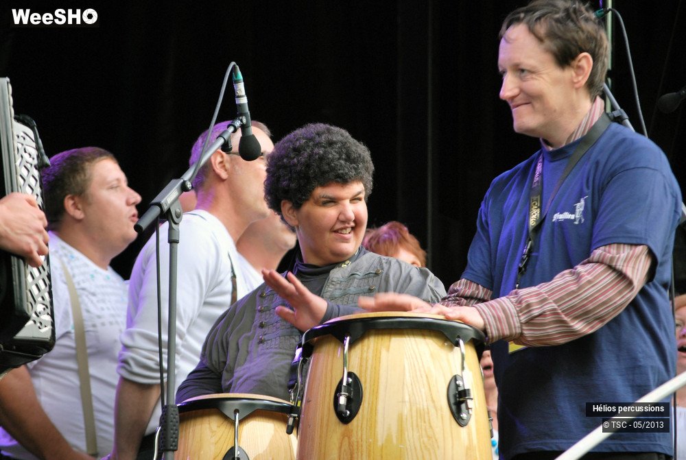 1/25 photos du spectacle Hélios percussions