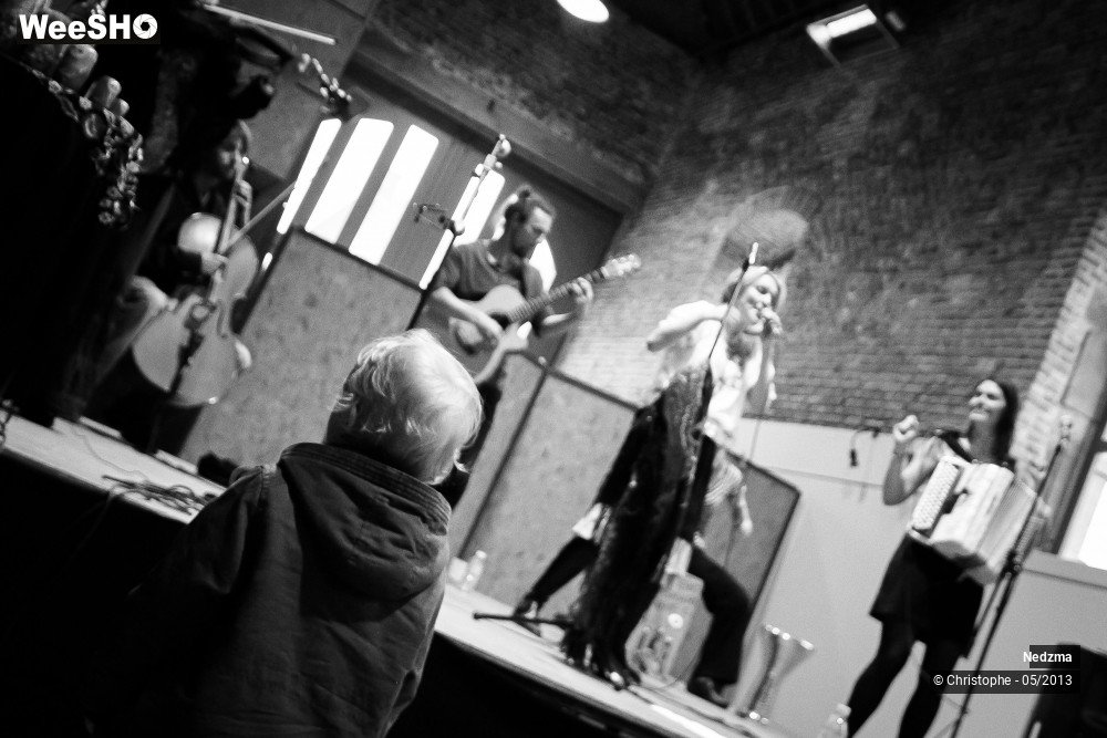 18/46 photos du spectacle Nedzma
