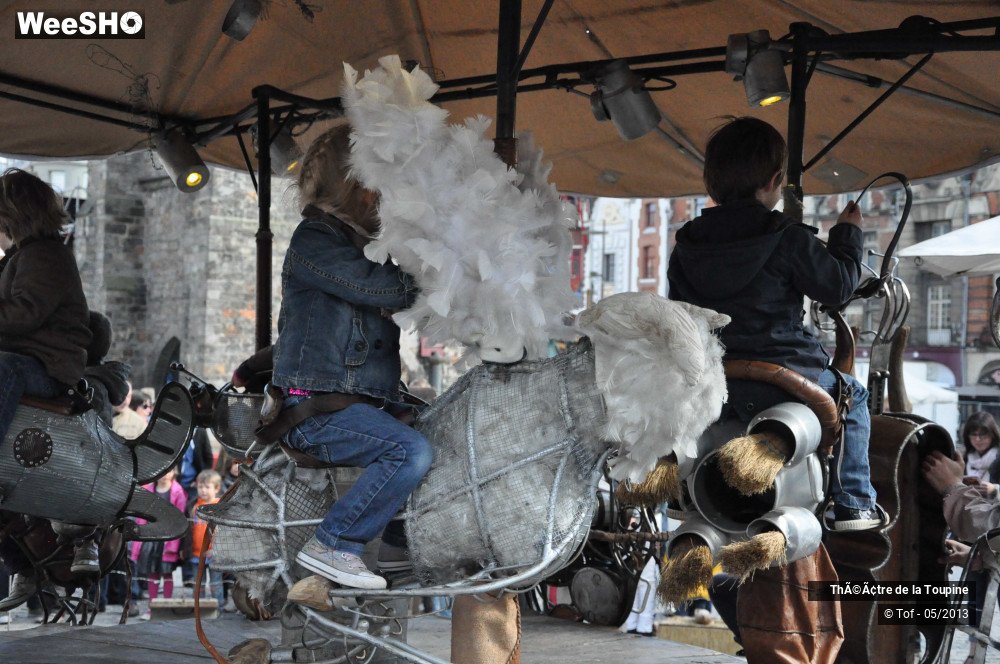 3/33 photos du spectacle Un Vache de manège et son orgameuh