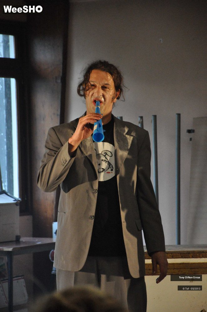 18/23 photos du spectacle Rubbish Rabbit