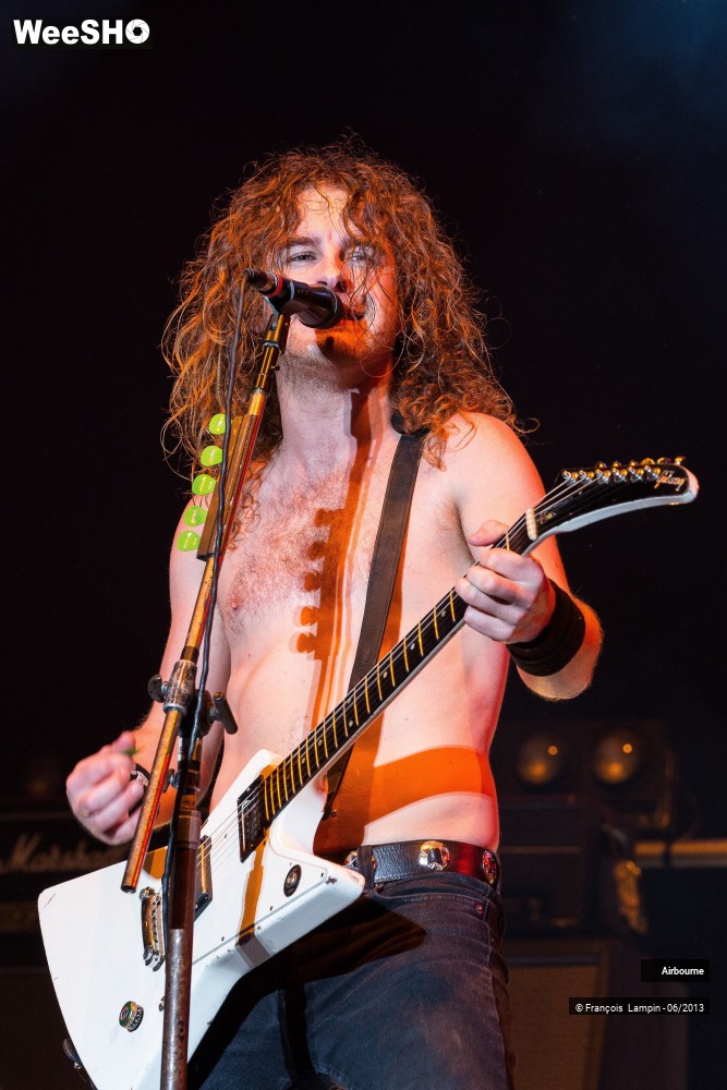 7/17 photos du spectacle Airbourne