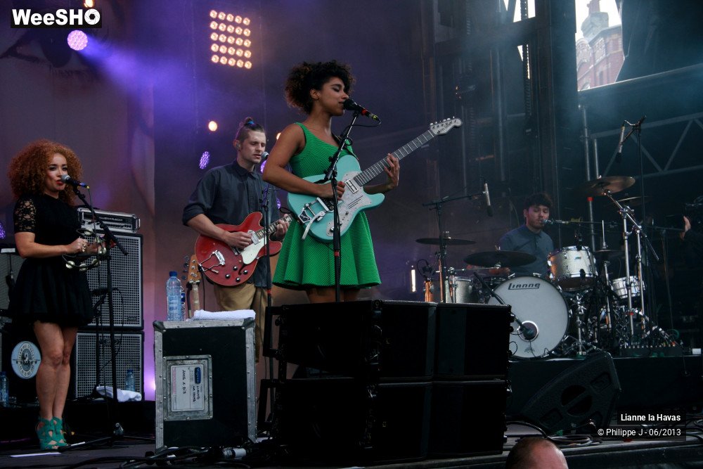 19/30 photos du spectacle Lianne la Havas