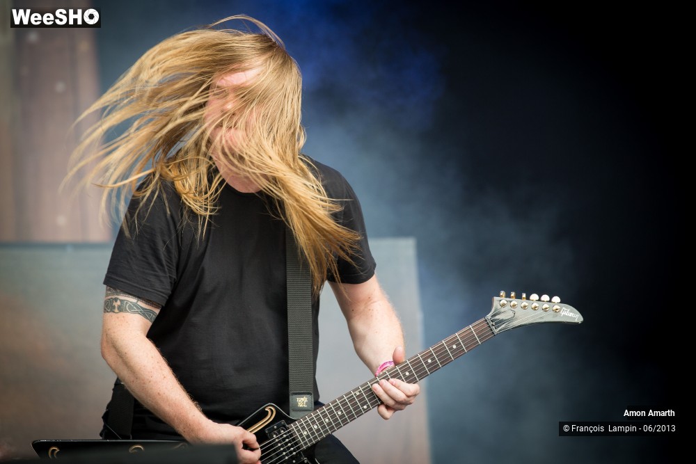 10/37 photos du spectacle Amon Amarth