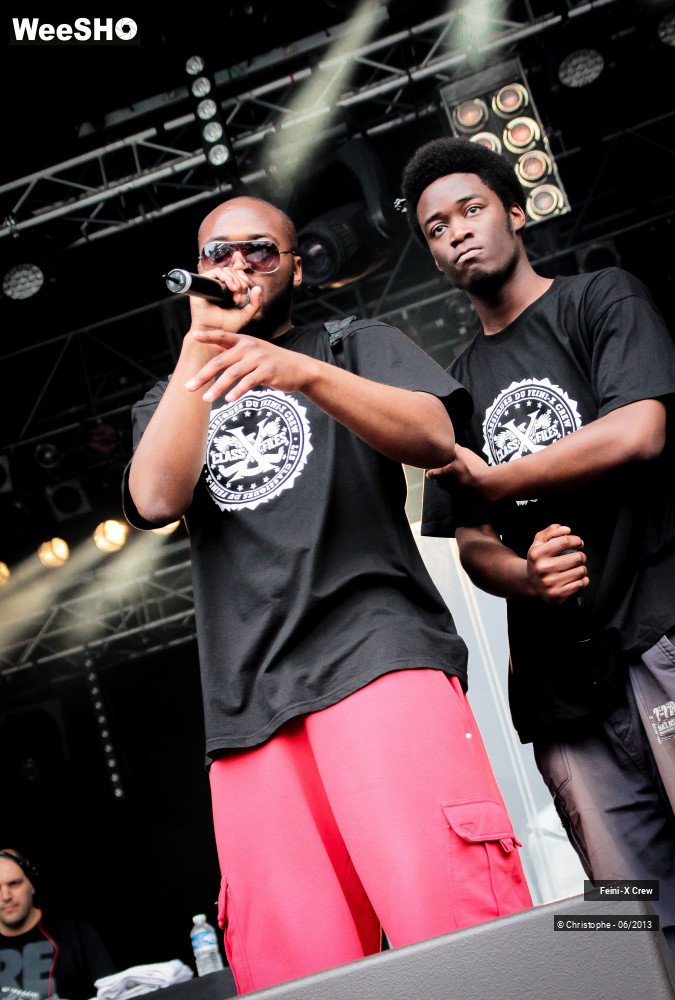 39/50 photos du spectacle Feini'x crew
