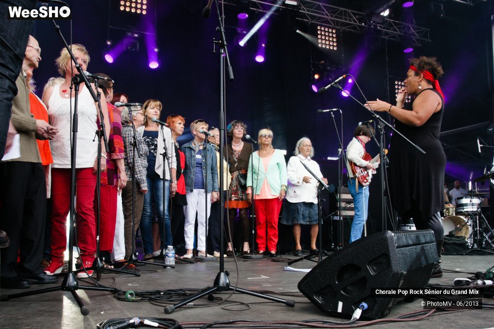11/23 photos du spectacle chorale senior et junior du grand mix