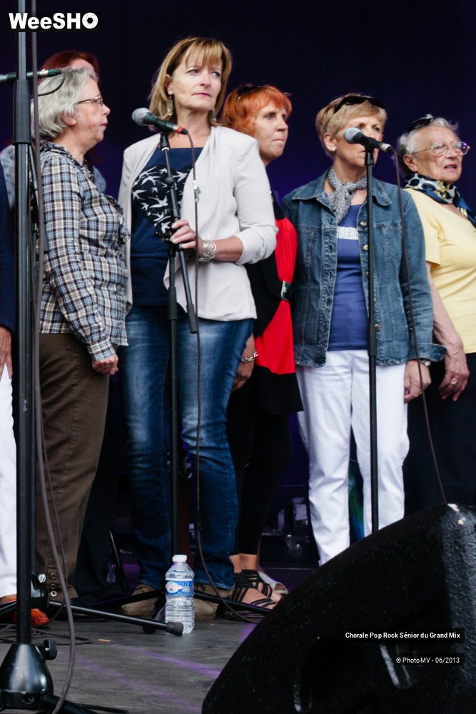 21/23 photos du spectacle chorale senior et junior du grand mix