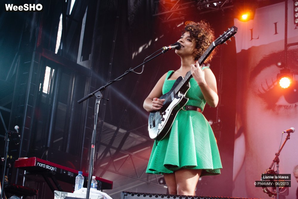 30/42 photos du spectacle lianne la havas