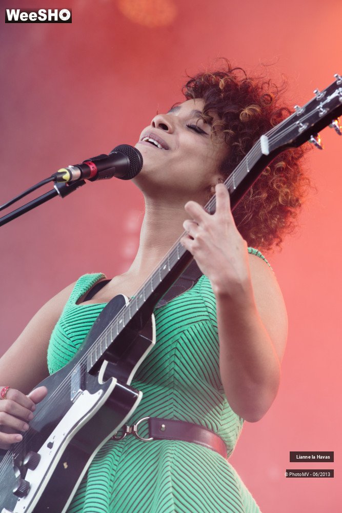 32/42 photos du spectacle lianne la havas
